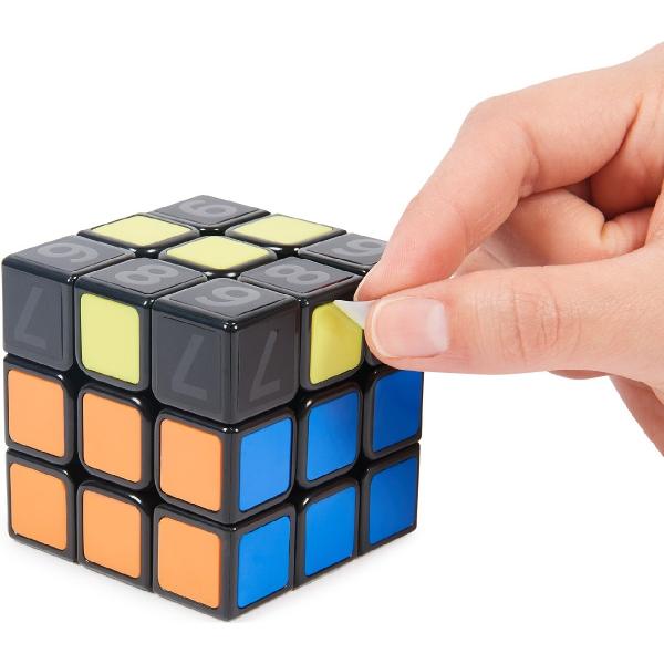 Cub Rubik. Coach Cube