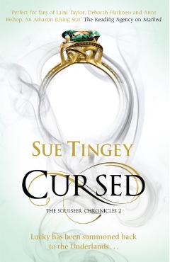 Coperta cărții 'Cursed: The Soulseer Chronicles Book 2 - Sue Tingey'
