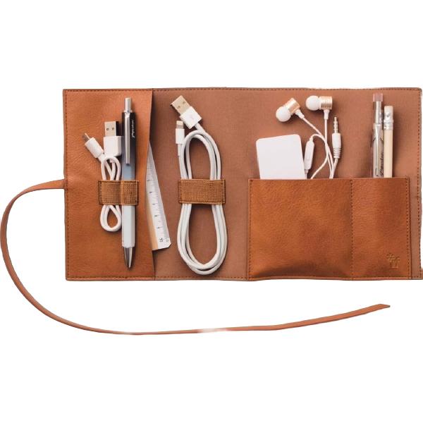Trusa de voiaj. Tidy Brown