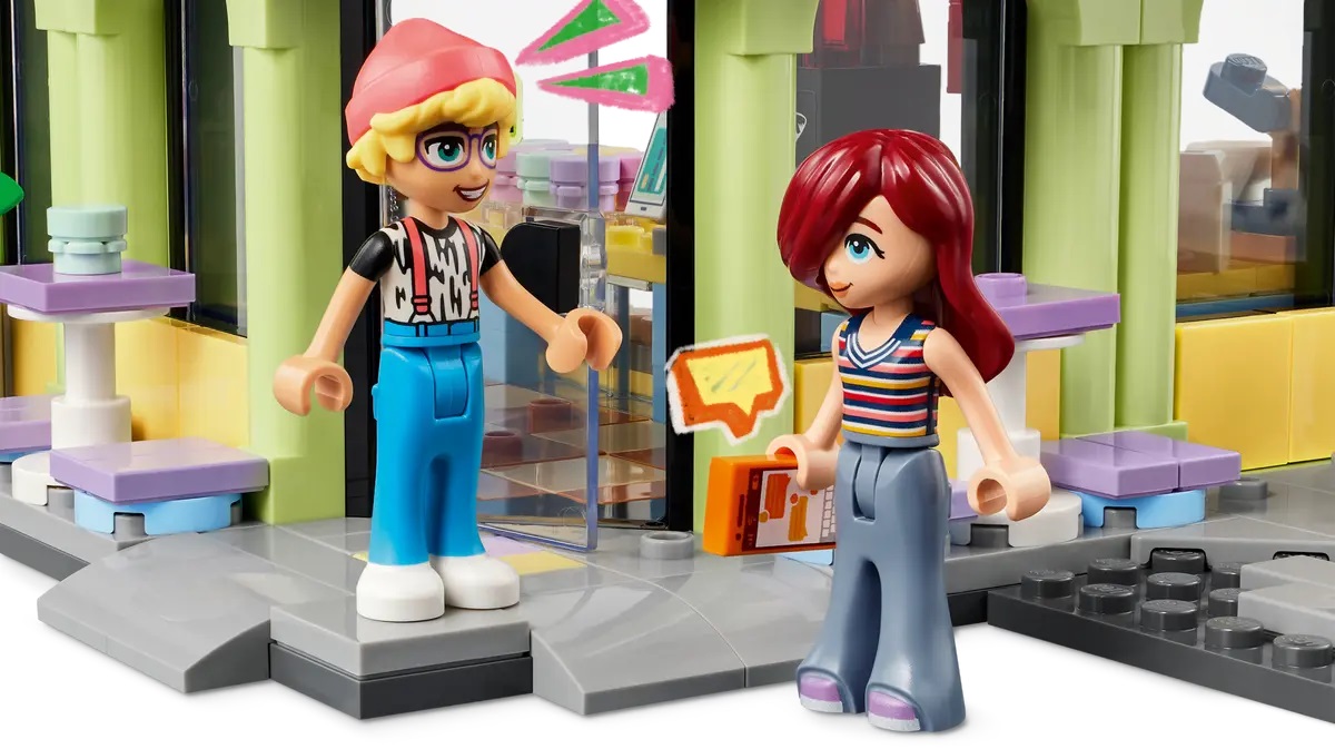 Lego Friends. Cafenea din orasul Heartlake
