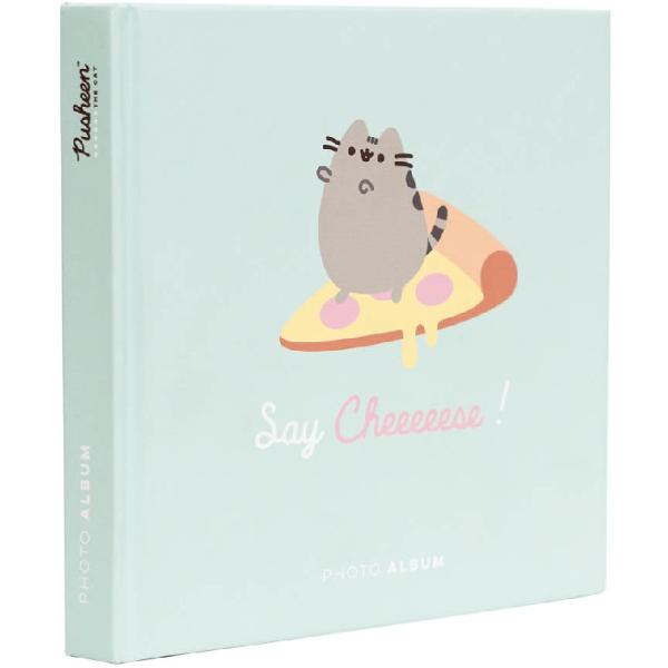 Album foto. Pusheen