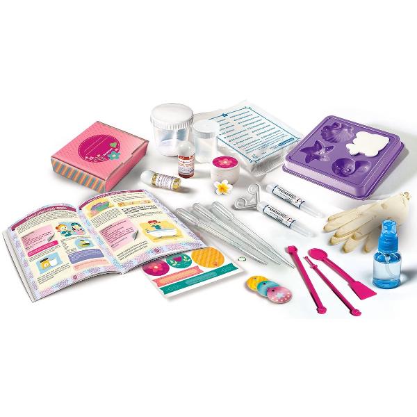 Joc creativ: Salon de spa si sapunuri