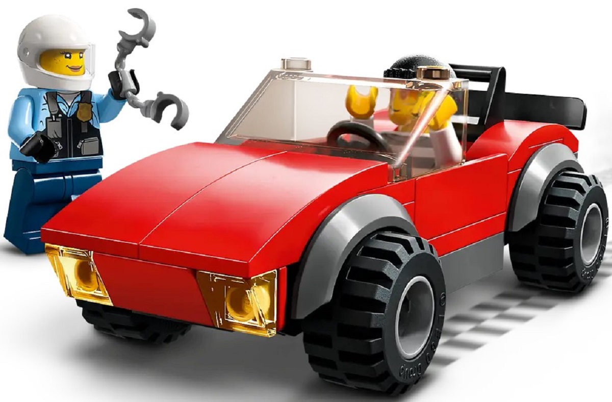 Lego City: Politist pe motocicleta in urmarirea unei masini