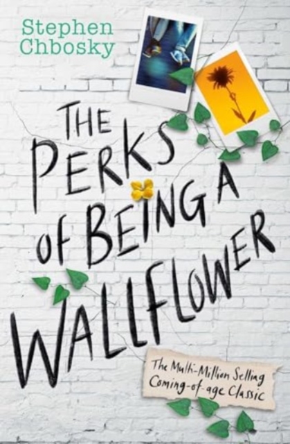 Perks of Being a Wallflower YA Edition - Stephen Chbosky