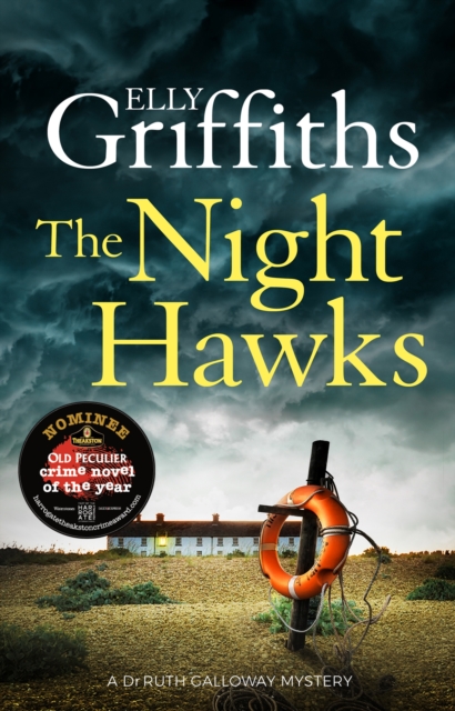 Night Hawks - Elly Griffiths