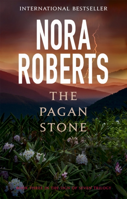 Pagan Stone - Nora Roberts