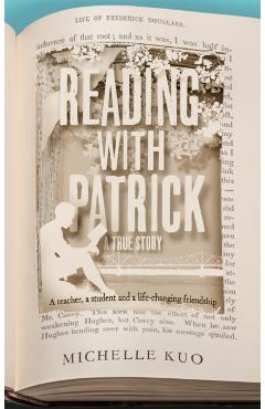 Coperta cărții 'Reading With Patrick - Michelle Kuo'