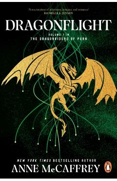 Coperta cărții 'Dragonflight - Anne Mccaffrey'