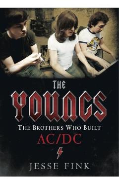 Coperta cărții 'Youngs - Jesse Fink'