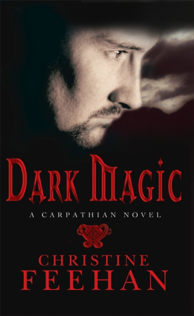 Dark Magic - Christine Feehan