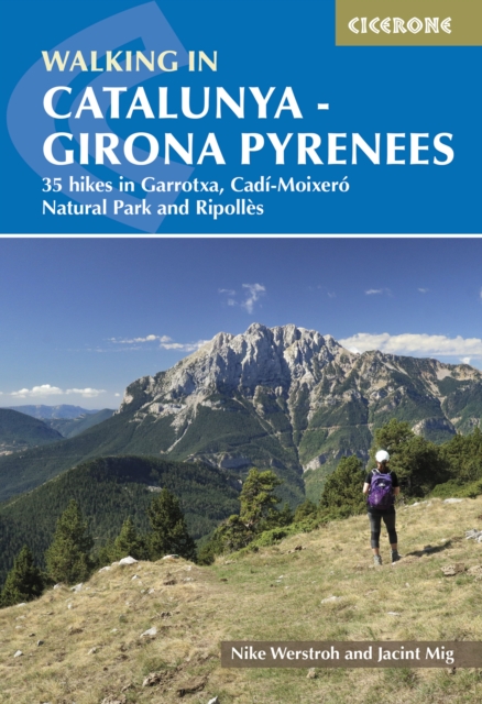 Walking in Catalunya - Girona Pyrenees - Nike|mig Werstroh