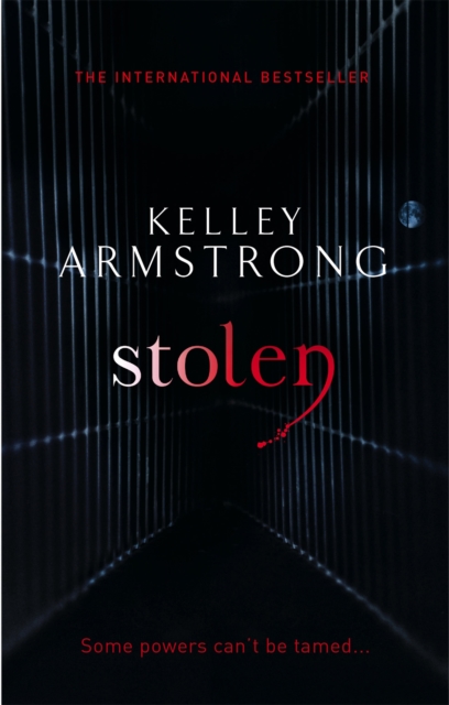 Stolen - Kelley Armstrong