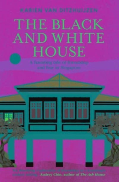 Black and White House - Karien Van Ditzhuijzen