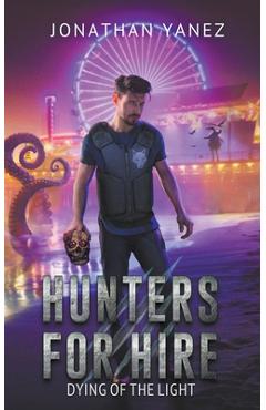 Poza produsului Dying of the Light - Jonathan Yanez