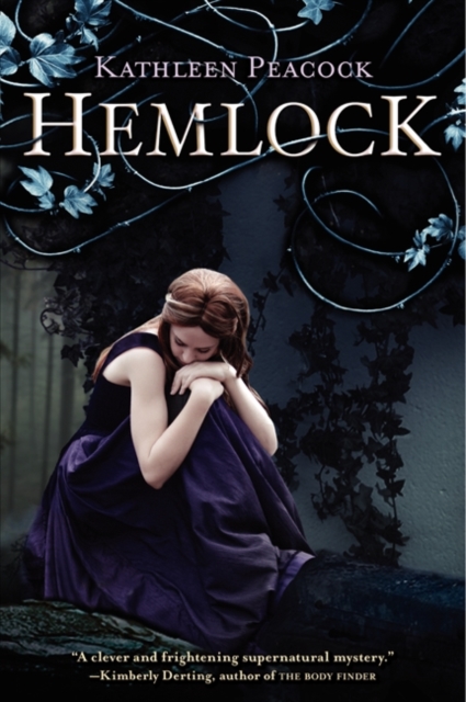 Coperta cărții 'Hemlock - Kathleen Peacock'
