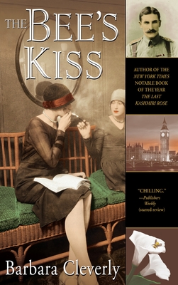 The Bee's Kiss - Barbara Cleverly