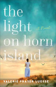Poza produsului The Light on Horn Island - Valerie Fraser Luesse