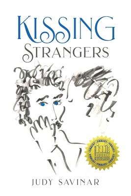 Coperta cărții 'Kissing Strangers - Judy Savinar'