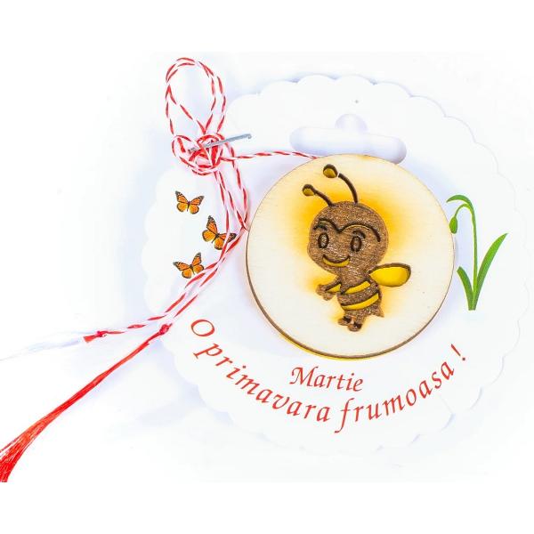 Martisor insigna din lemn: Albinuta