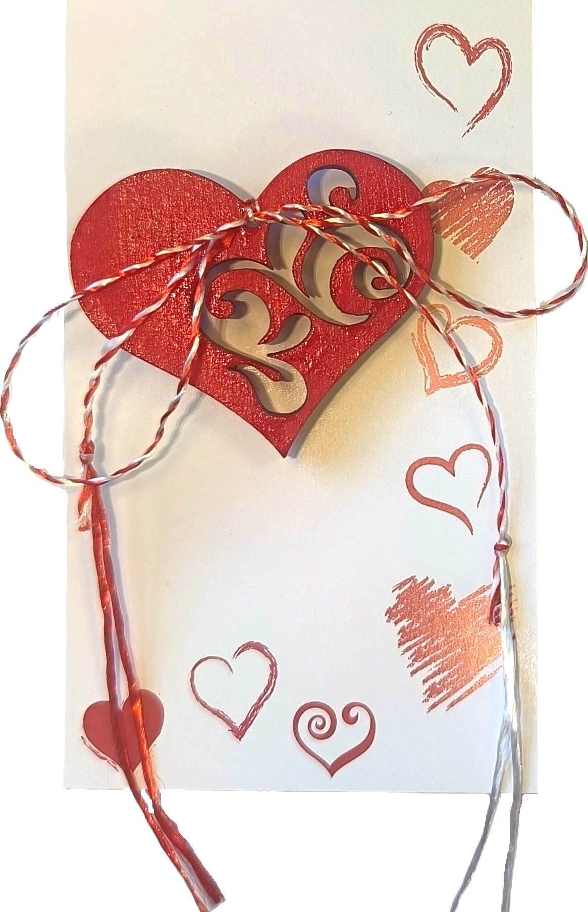Martisor brosa din lemn: Inima rosie