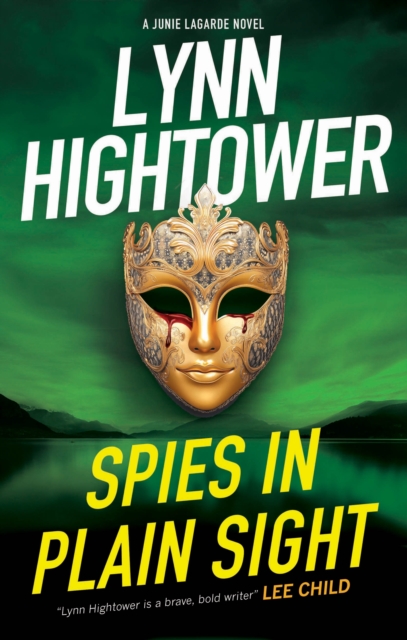 Spies in Plain Sight - Lynn Hightower