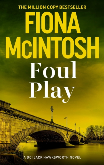 Coperta cărții 'Foul Play - Fiona Mcintosh'