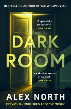 Coperta cărții 'Dark Room - Alex North'