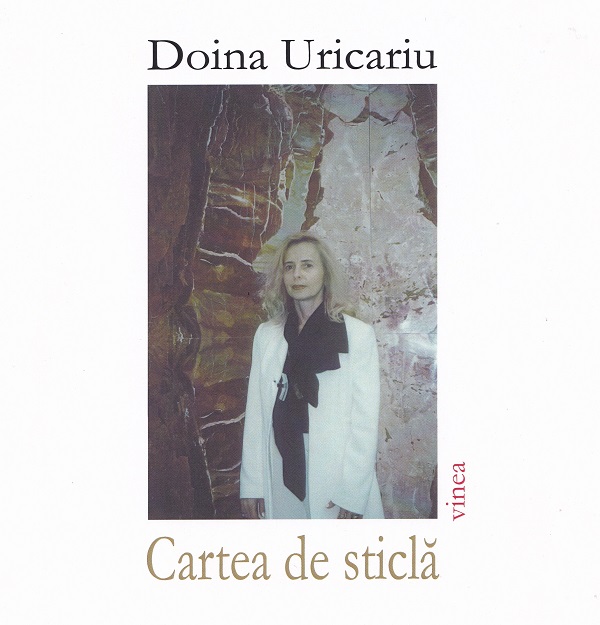 Cartea de sticla - Doina Uricariu