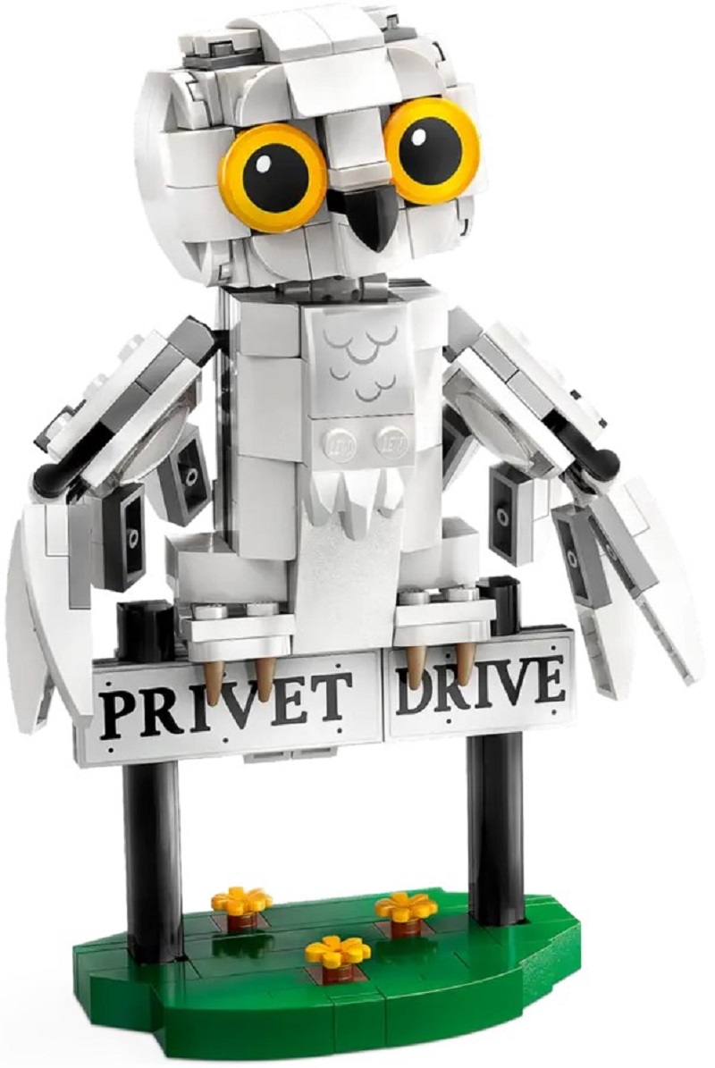 Lego Harry Potter. Hedwig pe Privet Drive Nr.4