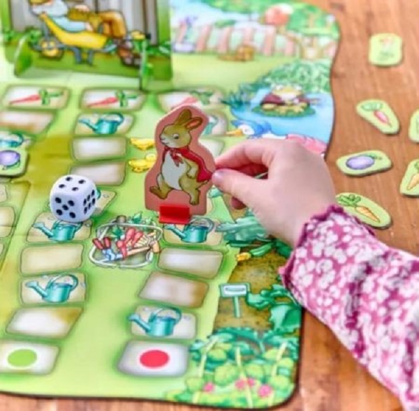 Joc de societate: Nu-l trezi pe dl McGregor. Peter Rabbit