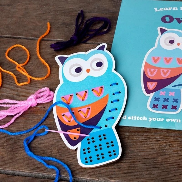 Joc de cusut: Bufnita. Learn to Sew: Owl