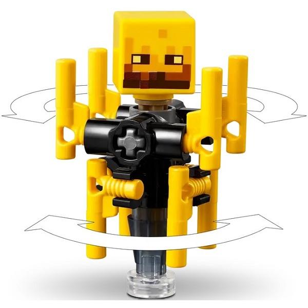 Lego Minecraft. Batalie deasupra lavei in Nether