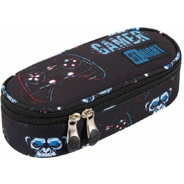 Penar St.Right: Blue Gamer