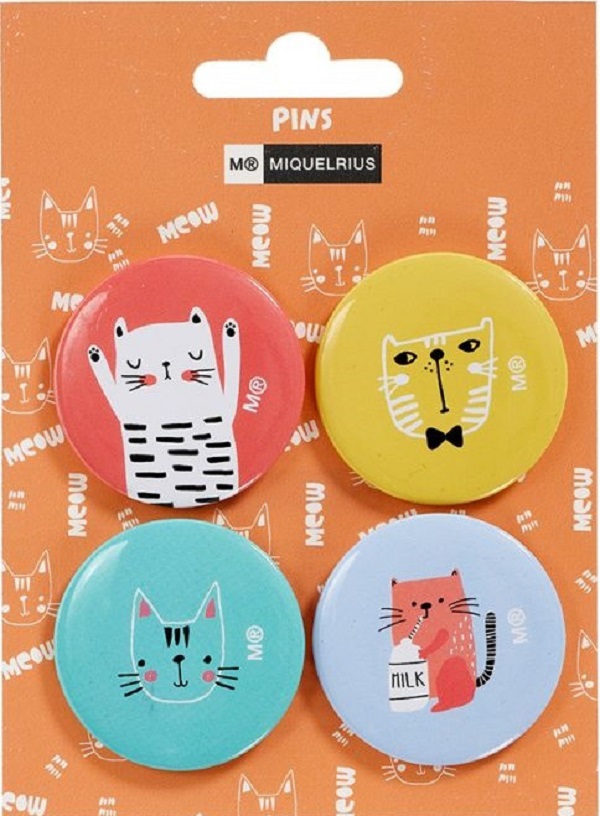 Set 4 insigne. Meow