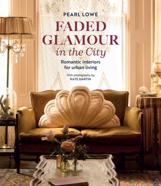 Faded Glamour in the City - Pearl Lowe