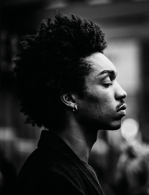 In Plain Sight: Candid Urban Encounters - Jens Krauer Krauer
