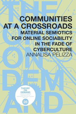 Coperta cărții 'Communities at a Crossroads - Annalisa Pelizza'