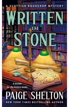 Poza produsului Written in Stone: A Scottish Bookshop Mystery - Paige Shelton