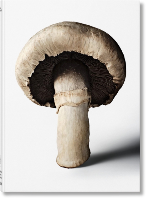 Coperta cărții 'Gourmand's Mushroom. A Collection of Stories & Recipes -'