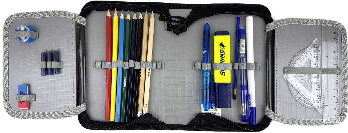 Penar echipat 23 piese 1 fermoar. Play negru