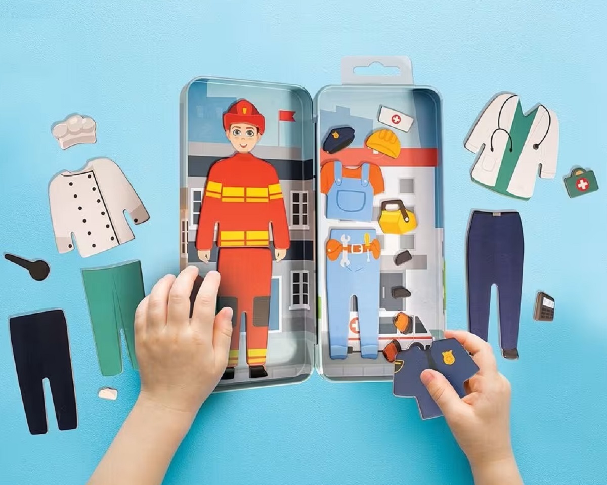 Cutie magnetica metalica: Happi Hobbi. City Heroes