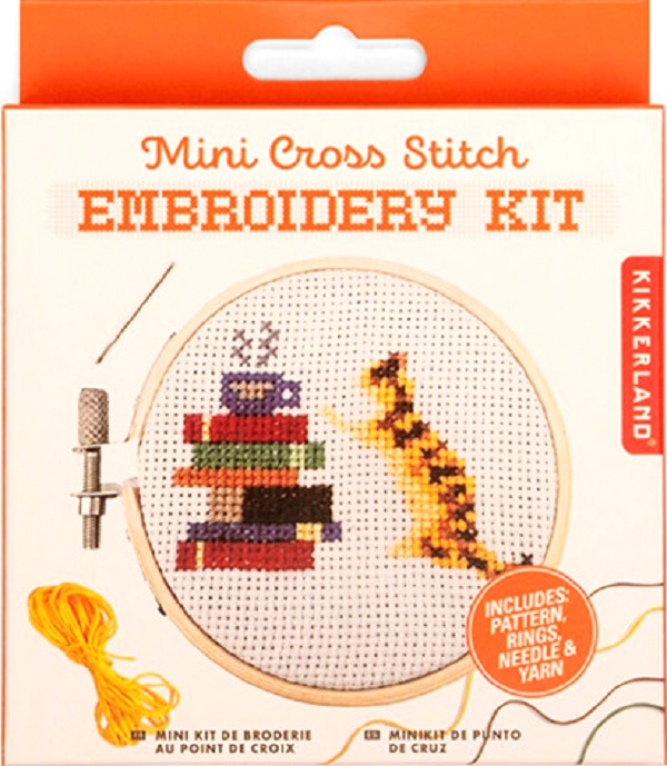 Mini kit de brodat: Pisica