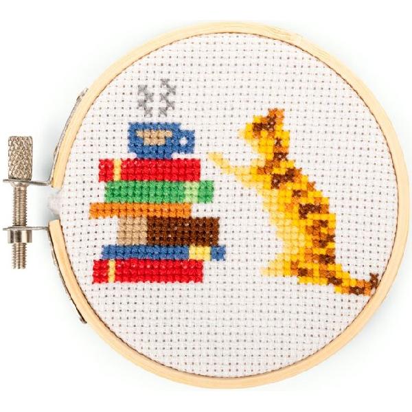 Mini kit de brodat: Pisica