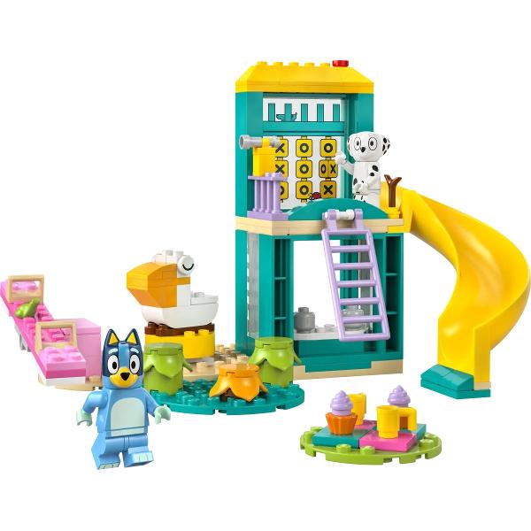 Lego Bluey. Distractie la locul de joaca cu Blue si Chloe