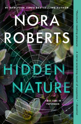 Coperta cărții 'Hidden Nature - Nora Roberts'