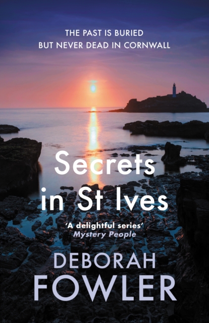 Coperta cărții 'Secrets in St Ives - Deborah Fowler'