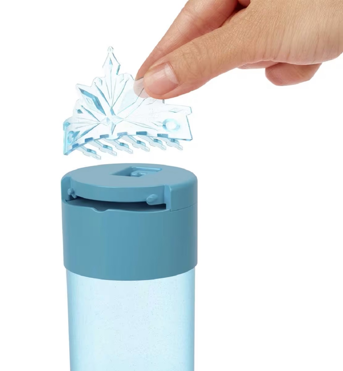 Papusa Snow Color Reveal: Disney Frozen