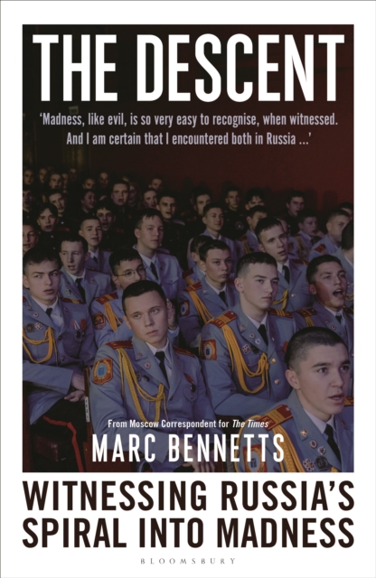 Coperta cărții 'Descent - Marc Bennetts'