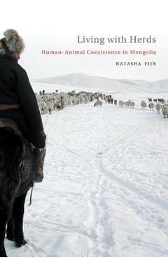 Poza produsului Living with Herds - Natasha Fijn