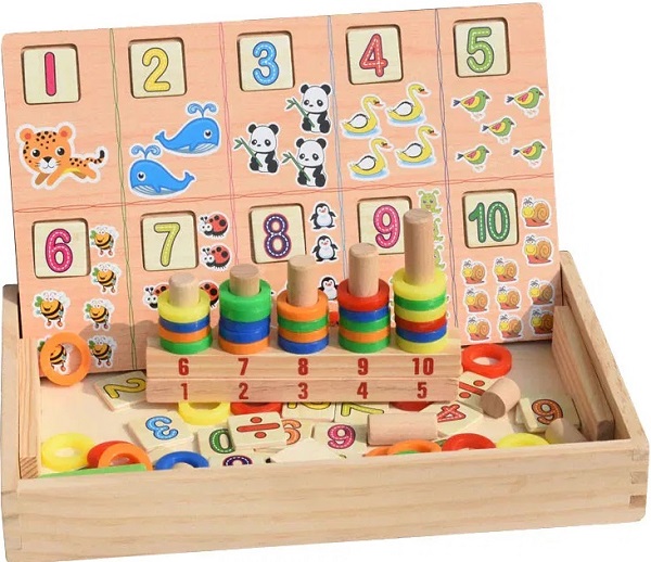 Joc educativ din lemn cu tablita de scris. Donuts number-crunching